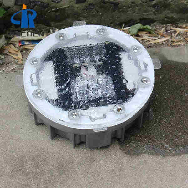 Half Moon Road Solar Stud Light For Park With Anchors